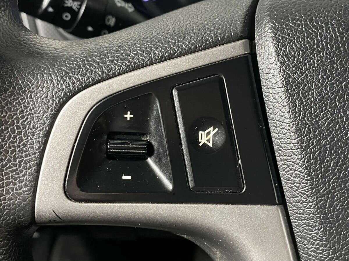 Hyundai Solaris с пробегом — 2016 год. Фото: #12