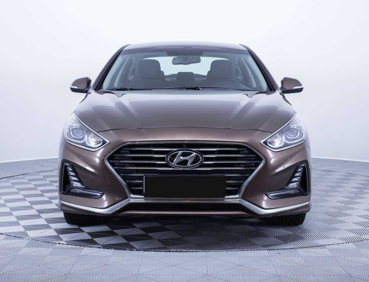 Hyundai Sonata с пробегом — 2018 год. Фото: #1
