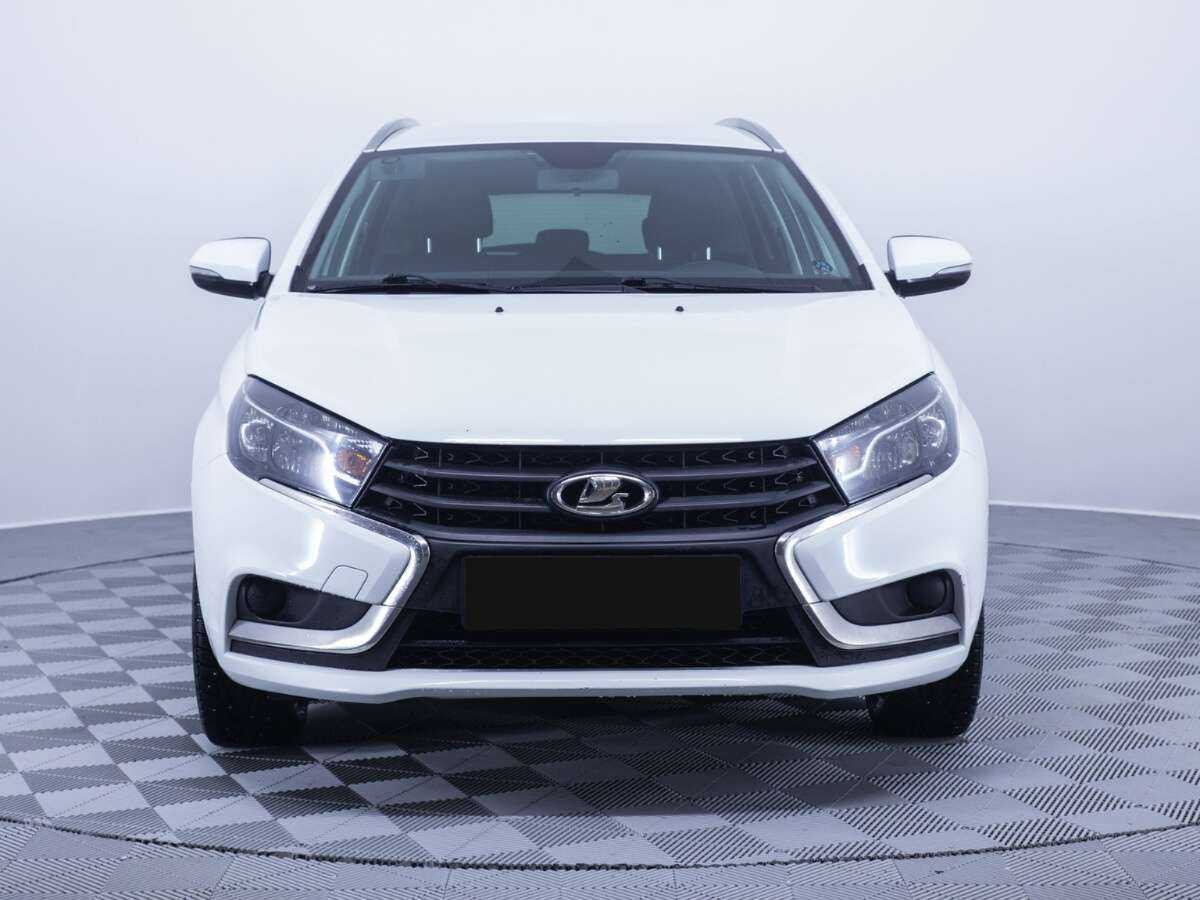 Lada (ВАЗ) Vesta с пробегом — 2018 год. Фото: #1