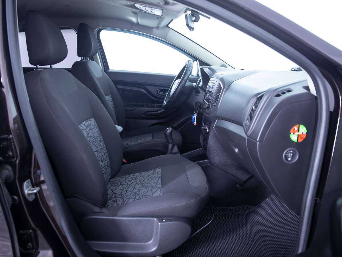 Lada (ВАЗ) XRAY с пробегом — 2017 год. Фото: #10