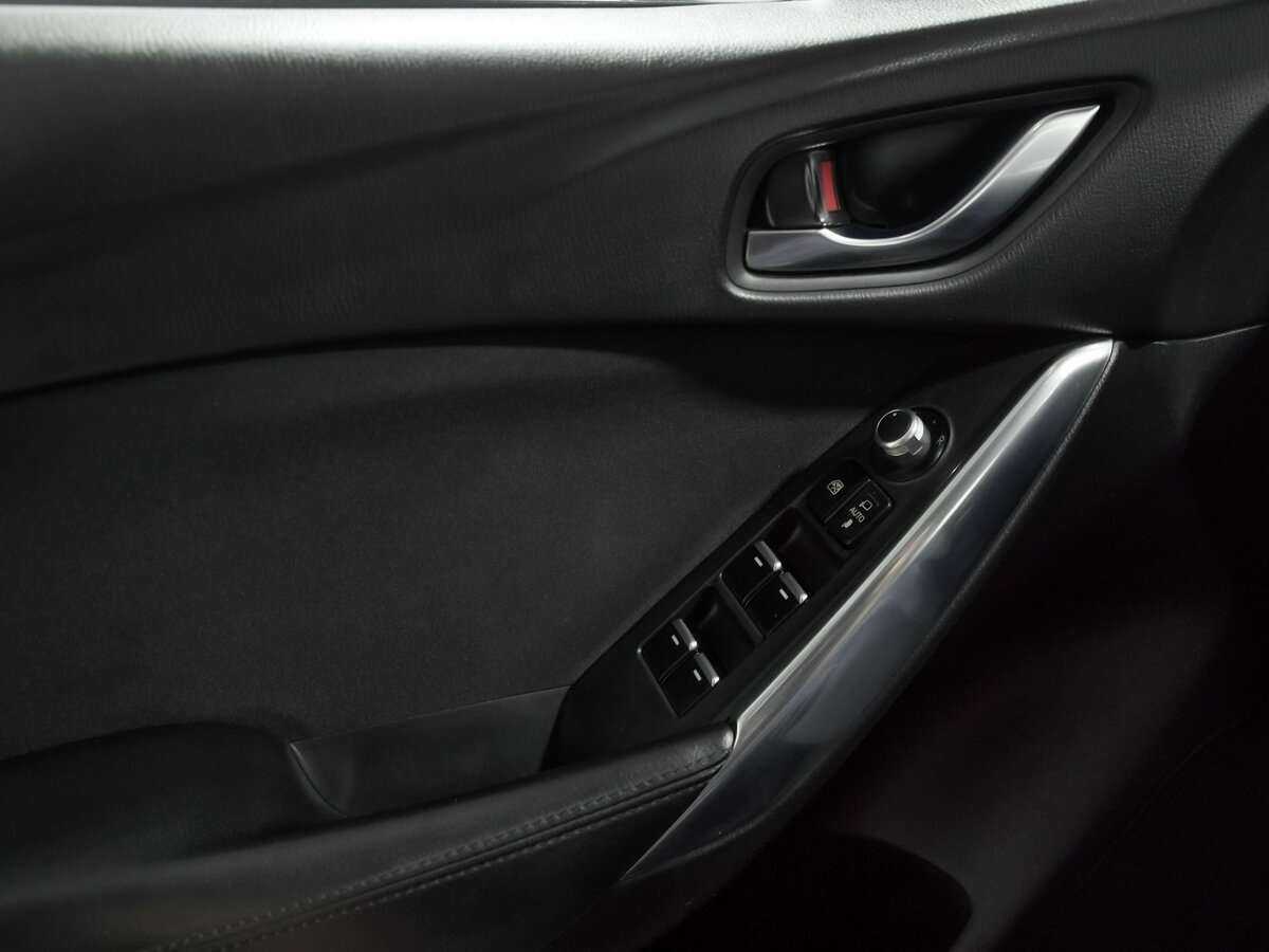 Mazda 6 с пробегом — 2017 год. Фото: #15