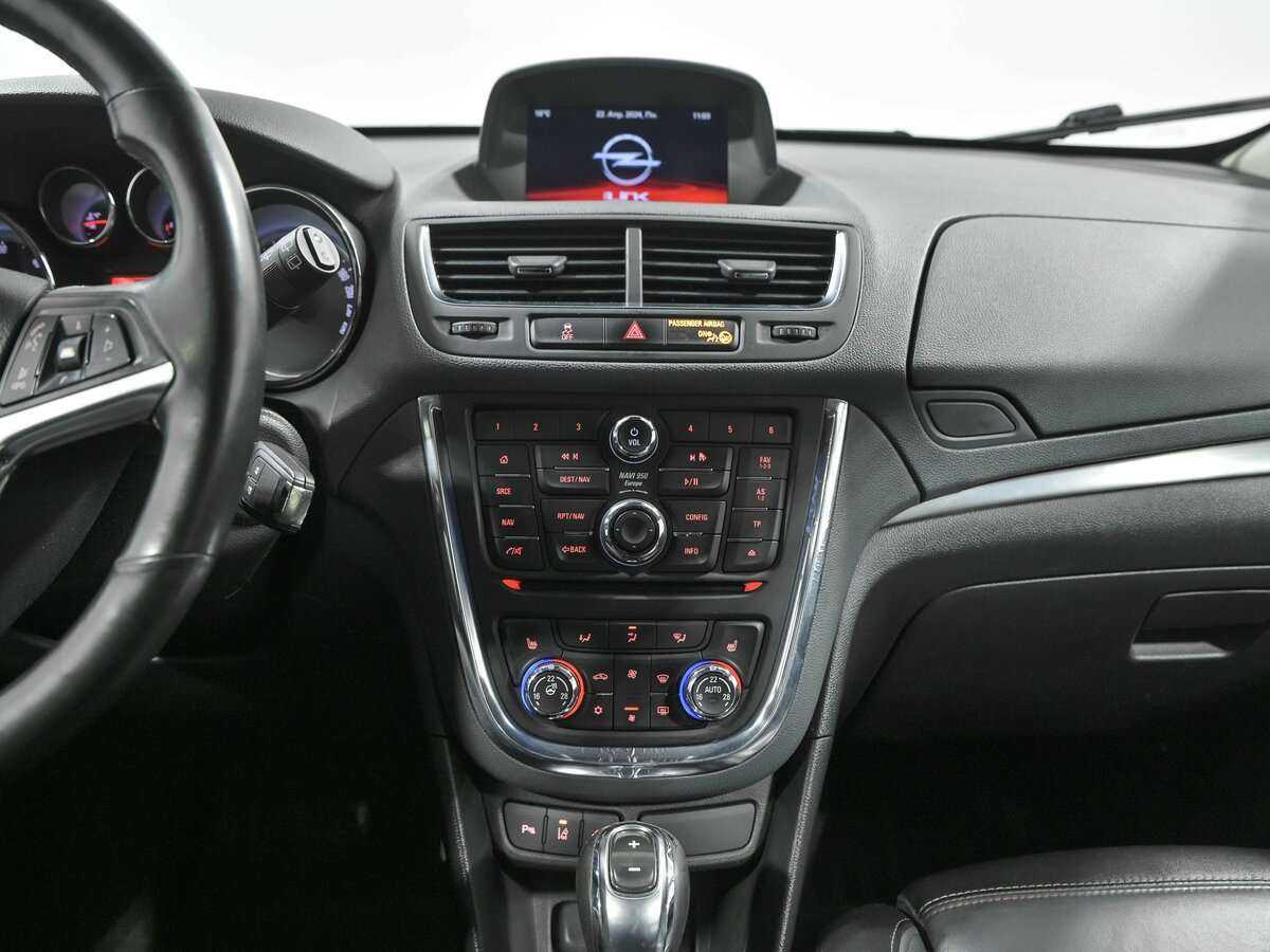 Opel Mokka с пробегом — 2014 год. Фото: #9
