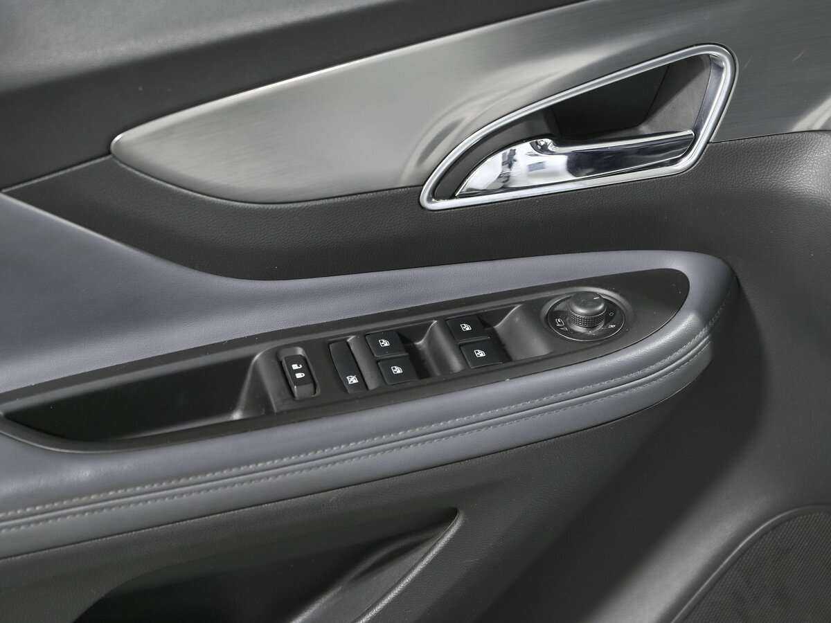 Opel Mokka с пробегом — 2014 год. Фото: #14