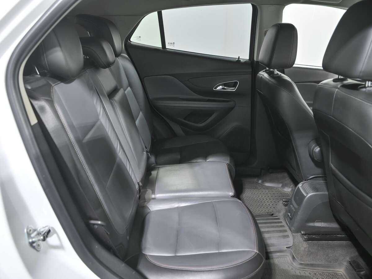 Opel Mokka с пробегом — 2014 год. Фото: #16