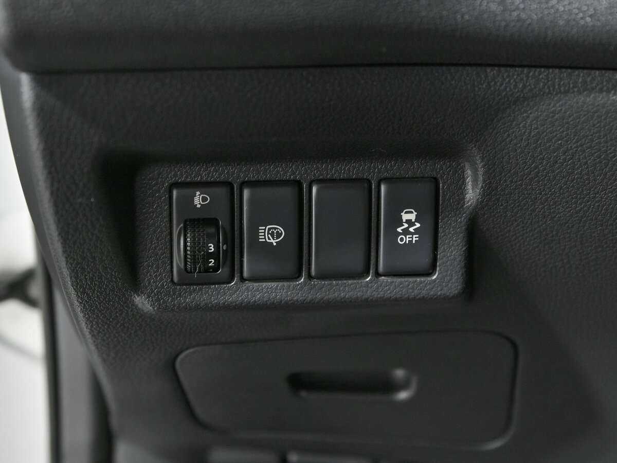 Nissan X-Trail с пробегом — 2014 год. Фото: #13