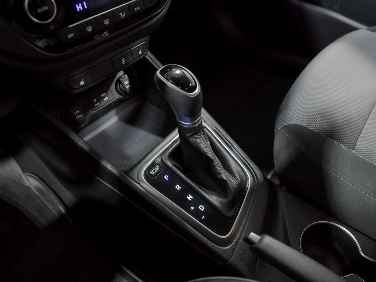 Hyundai Solaris с пробегом — 2018 год. Фото: #11