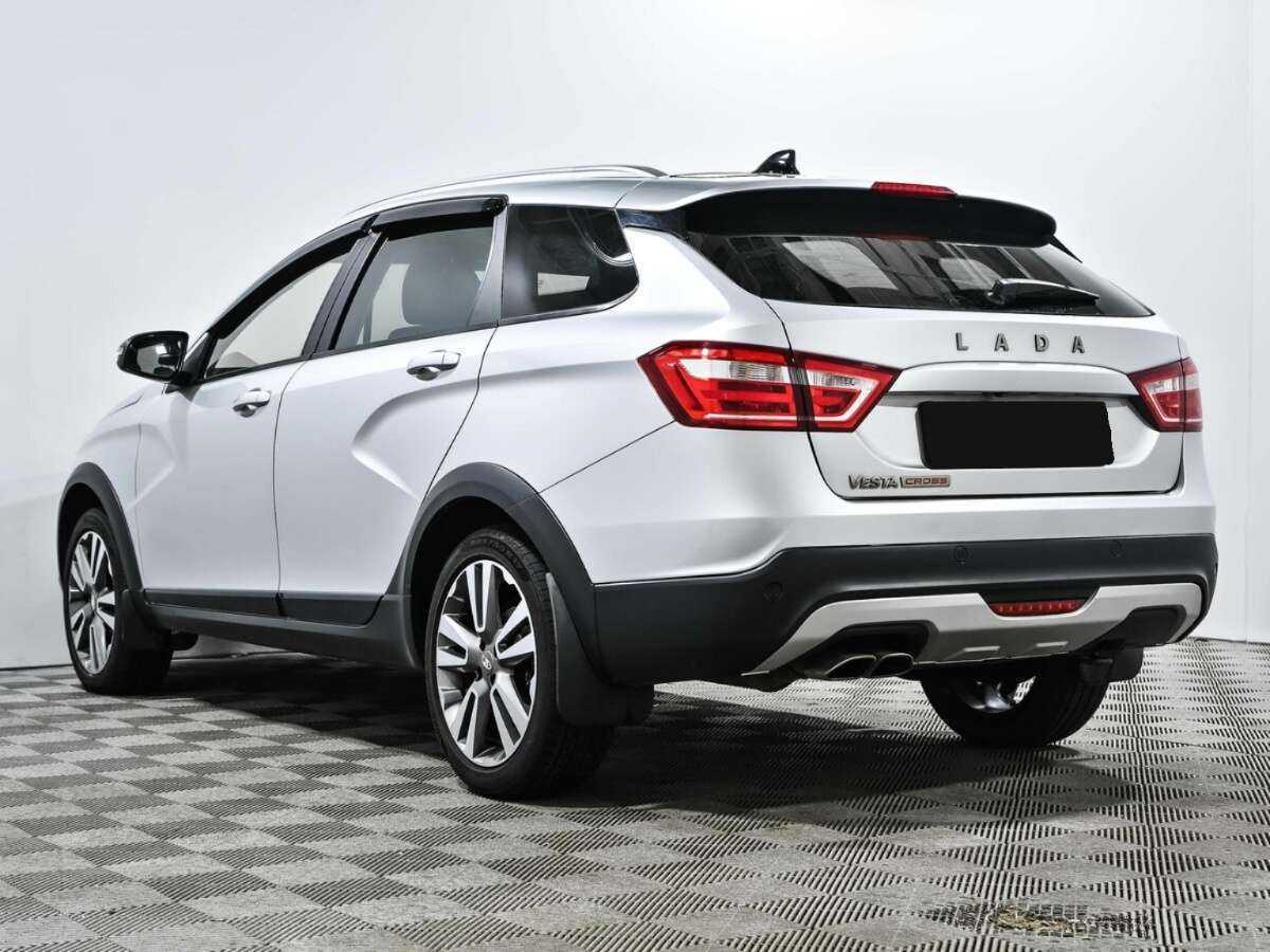 Lada (ВАЗ) Vesta с пробегом — 2021 год. Фото: #3