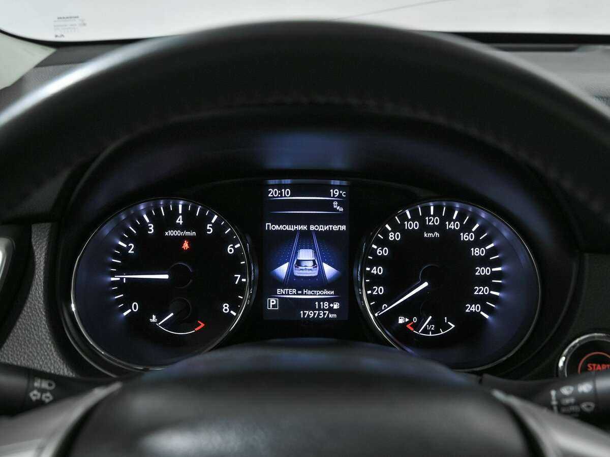 Nissan X-Trail с пробегом — 2017 год. Фото: #6