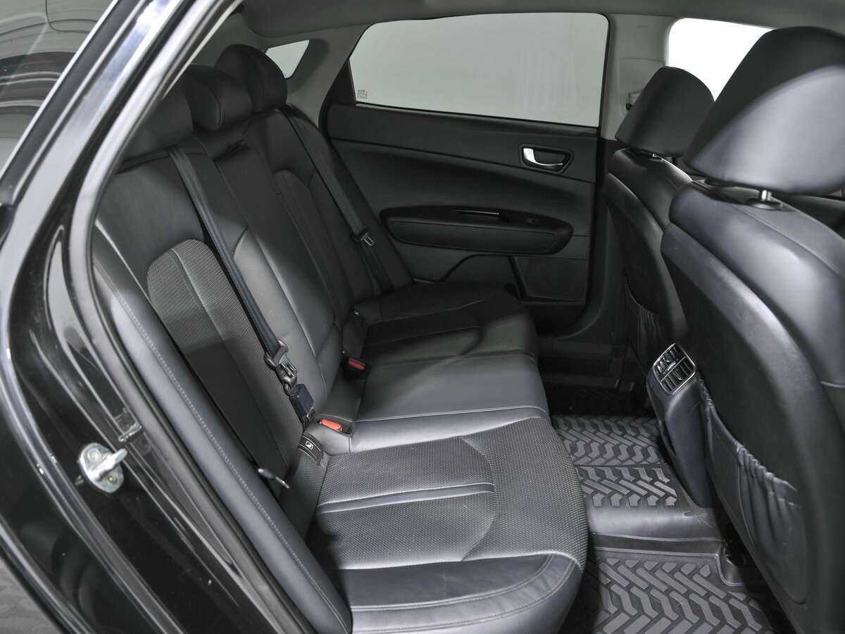 Kia Optima с пробегом — 2017 год. Фото: #16