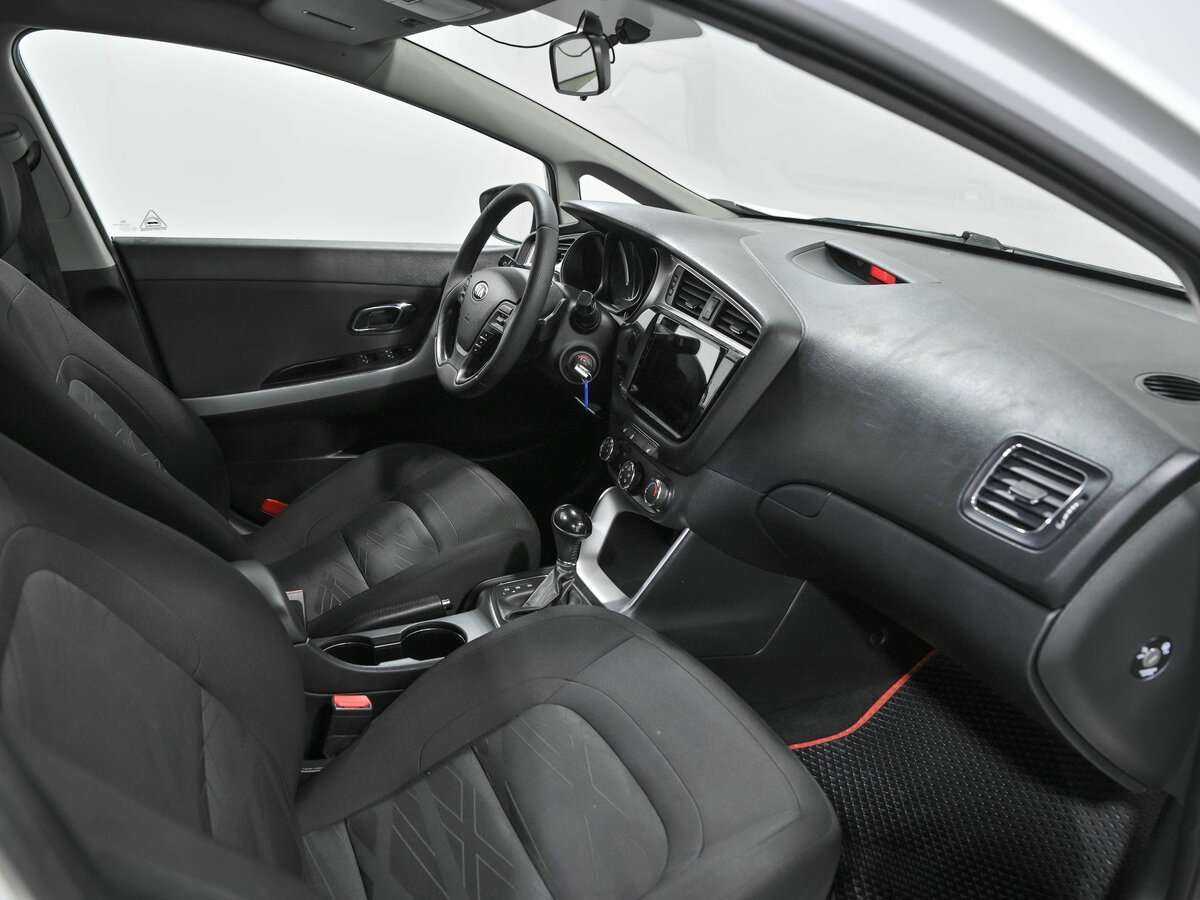 Kia Ceed с пробегом — 2018 год. Фото: #5