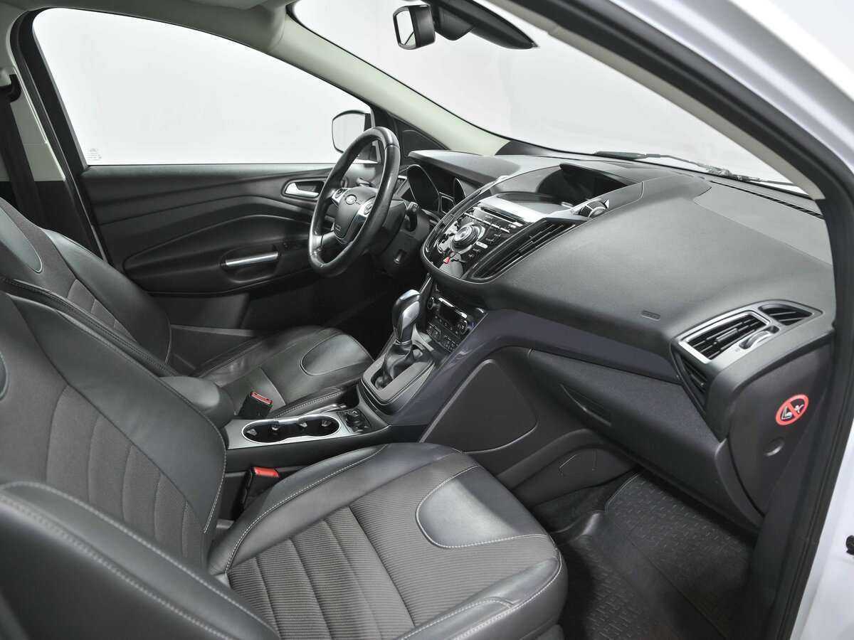 Ford Kuga с пробегом — 2016 год. Фото: #6