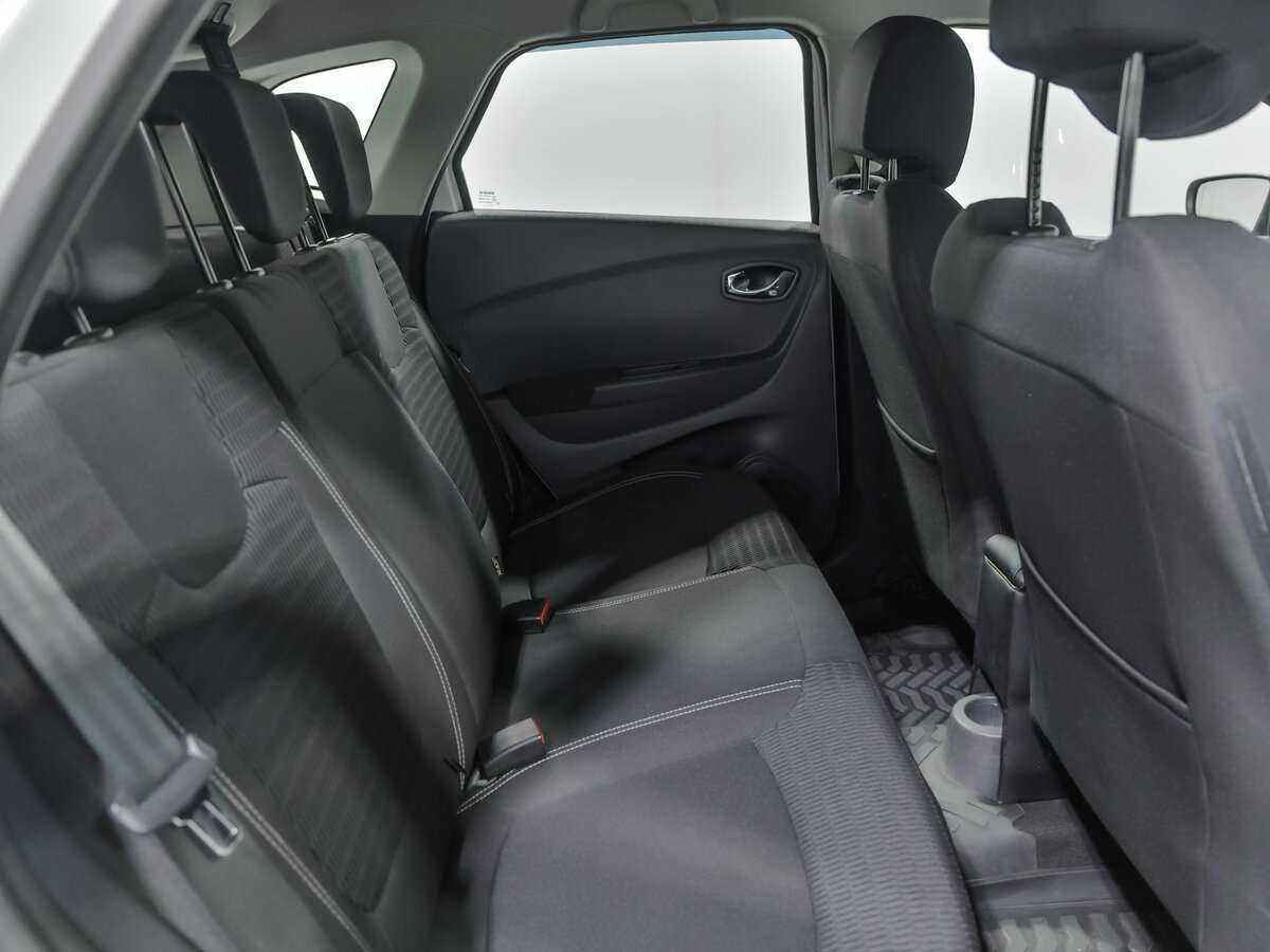 Renault Kaptur с пробегом — 2016 год. Фото: #11