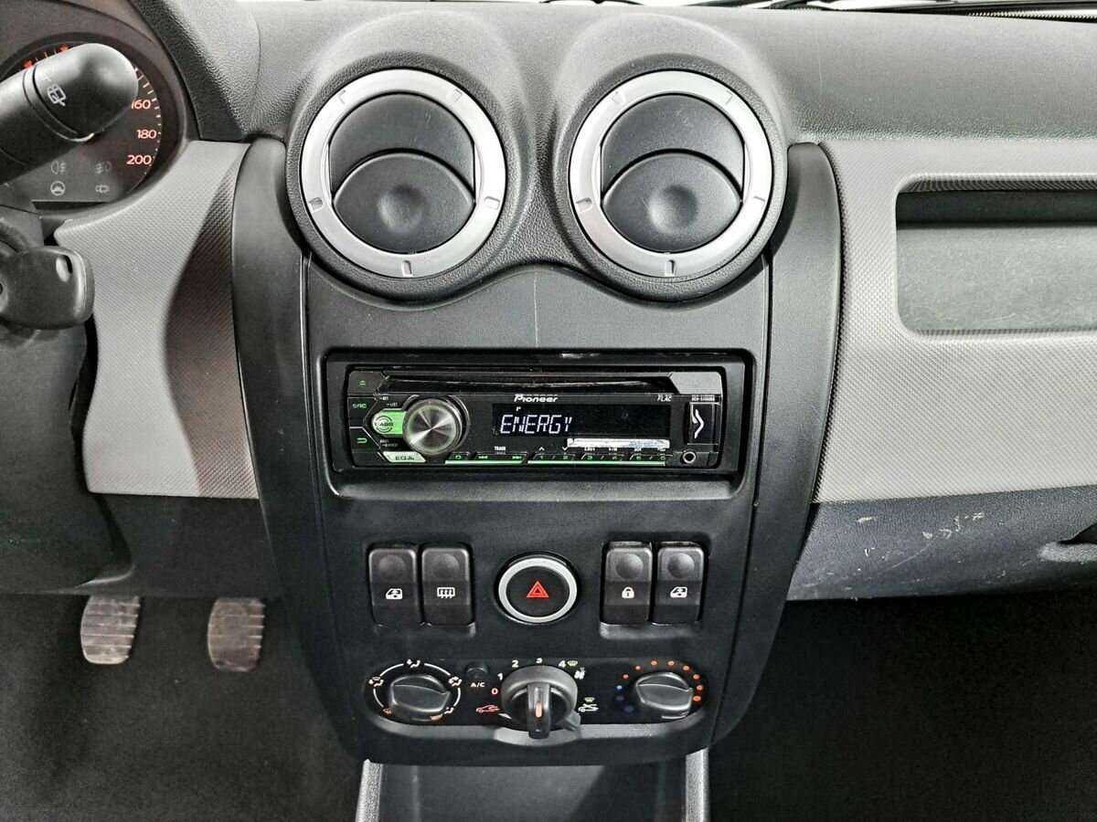 Lada (ВАЗ) Largus с пробегом — 2019 год. Фото: #14