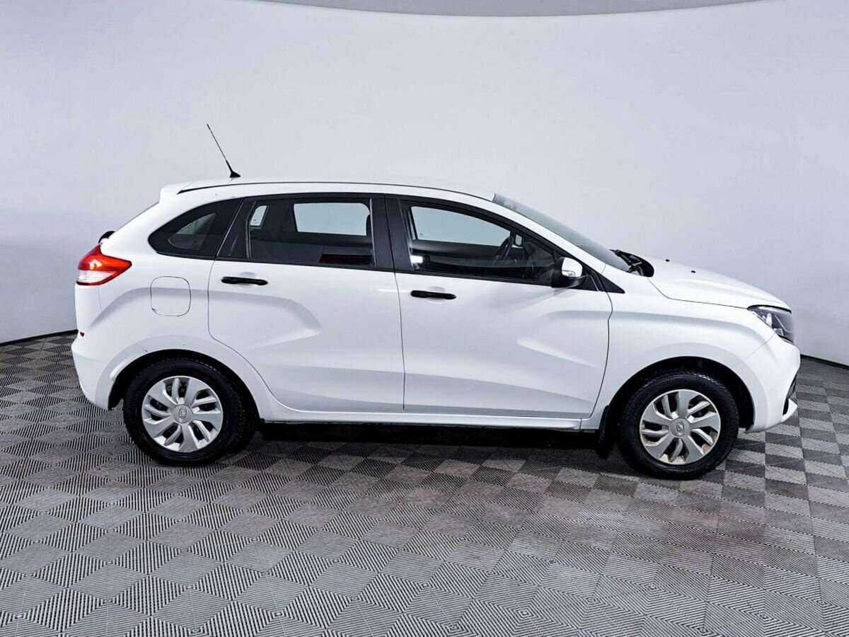 Lada (ВАЗ) XRAY с пробегом — 2018 год. Фото: #3