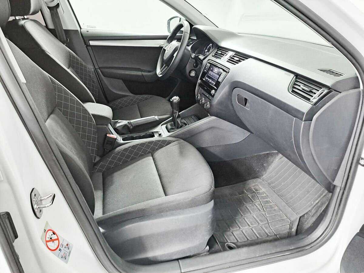 Skoda Octavia с пробегом — 2019 год. Фото: #7