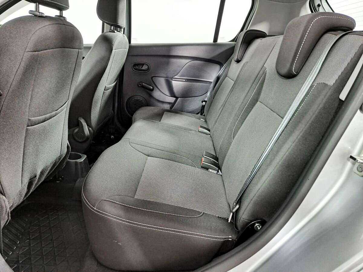 Renault Sandero с пробегом — 2022 год. Фото: #9