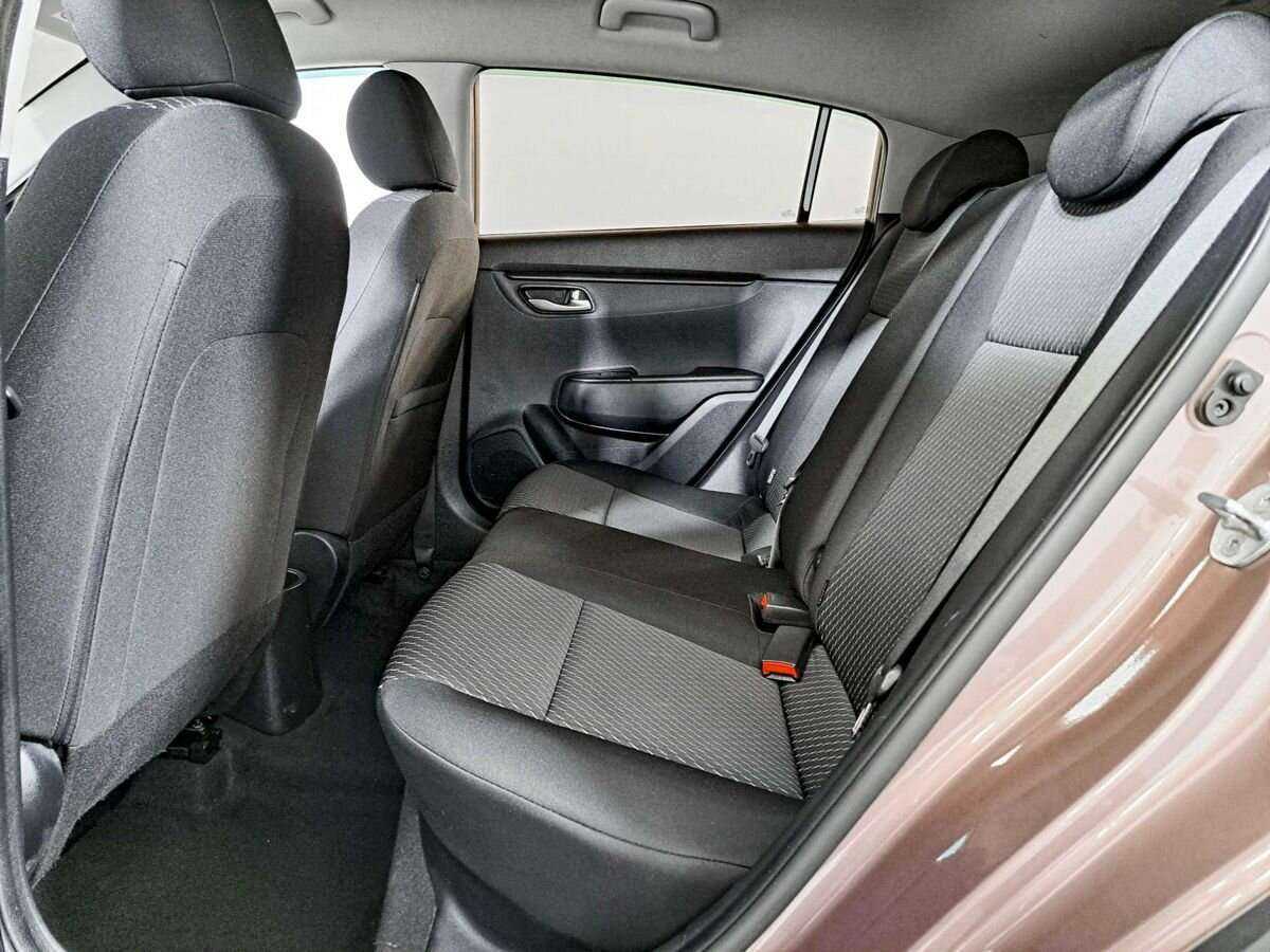 Kia Rio с пробегом — 2019 год. Фото: #11