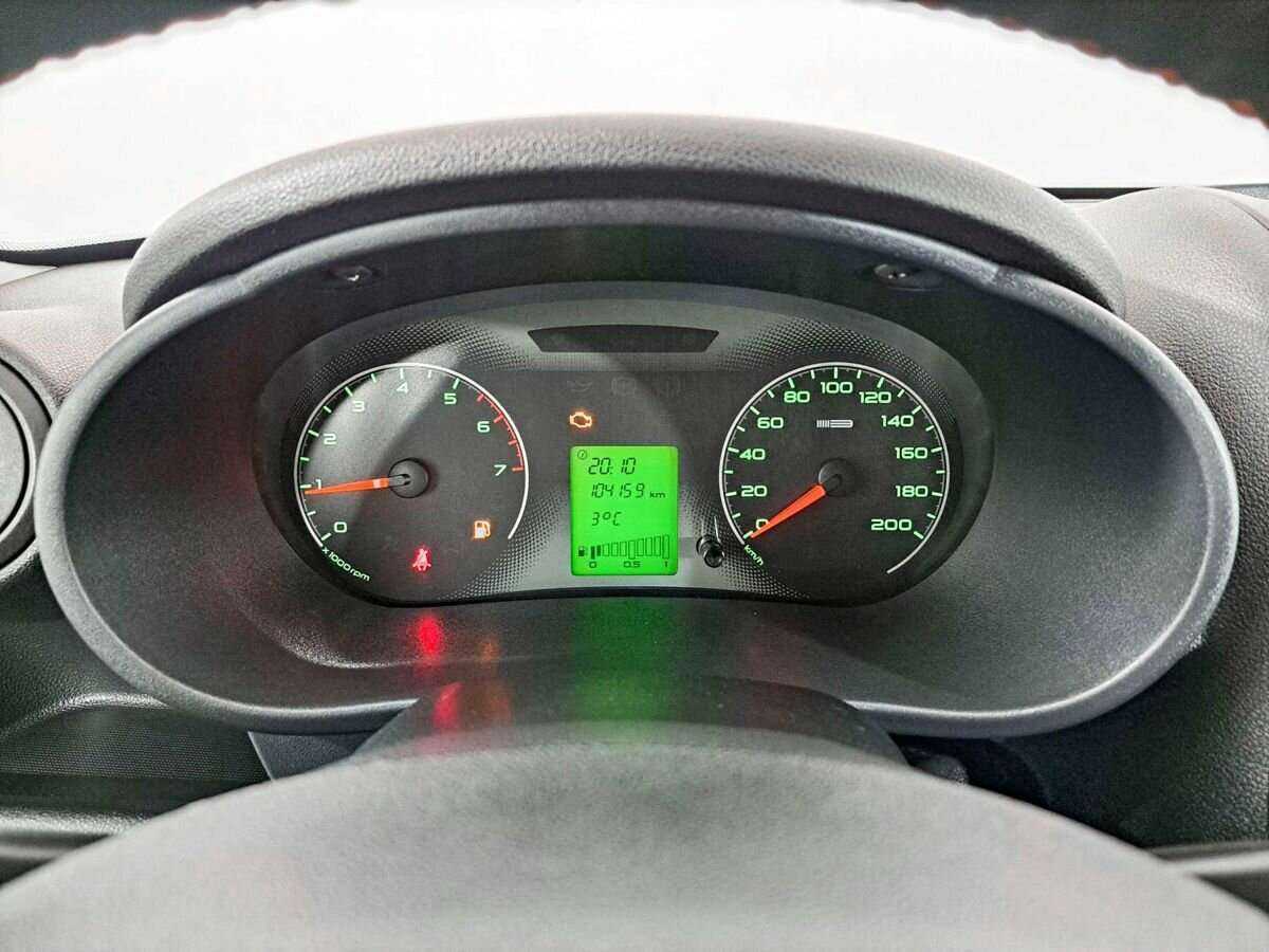 Lada (ВАЗ) Granta с пробегом — 2017 год. Фото: #10