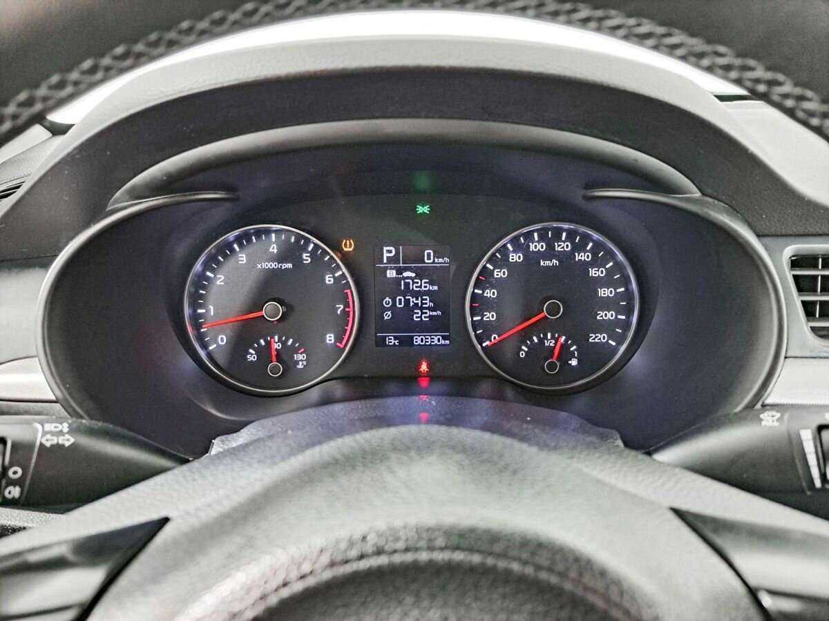 Kia Rio с пробегом — 2017 год. Фото: #10