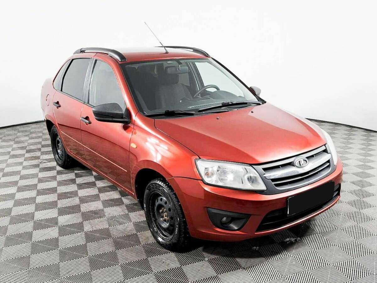 Lada (ВАЗ) Granta с пробегом — 2016 год. Фото: #2