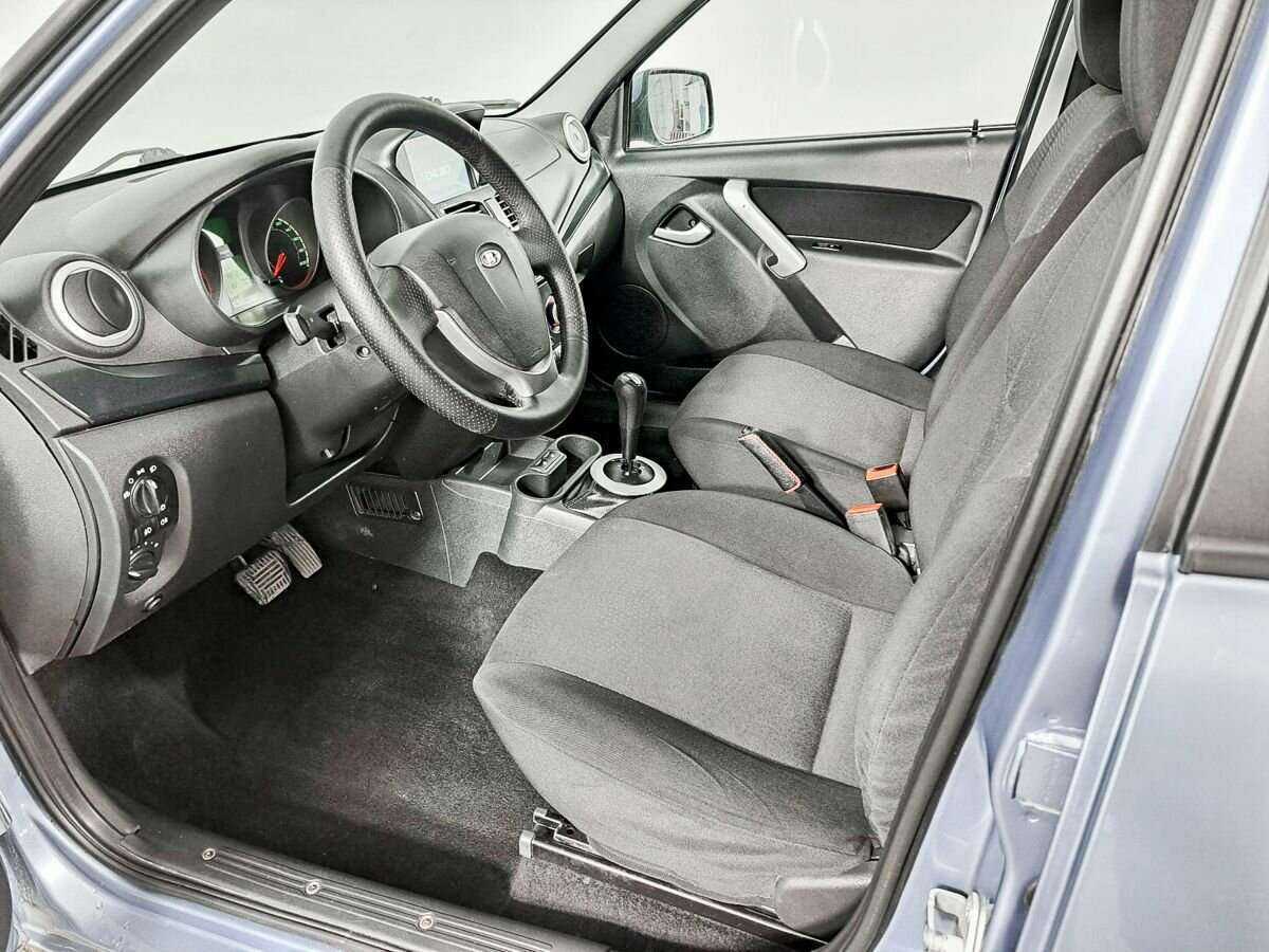 Lada (ВАЗ) Kalina с пробегом — 2016 год. Фото: #15