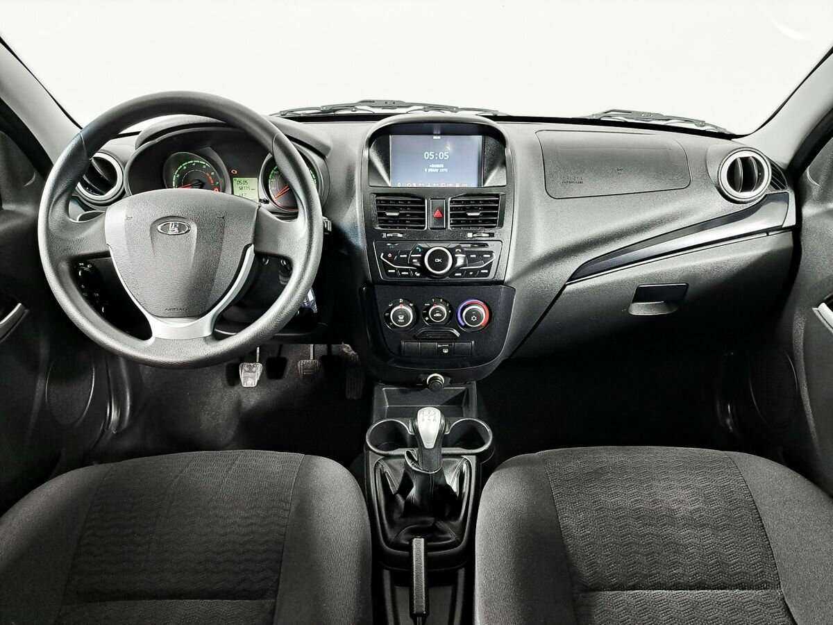 Lada (ВАЗ) Kalina с пробегом — 2013 год. Фото: #11