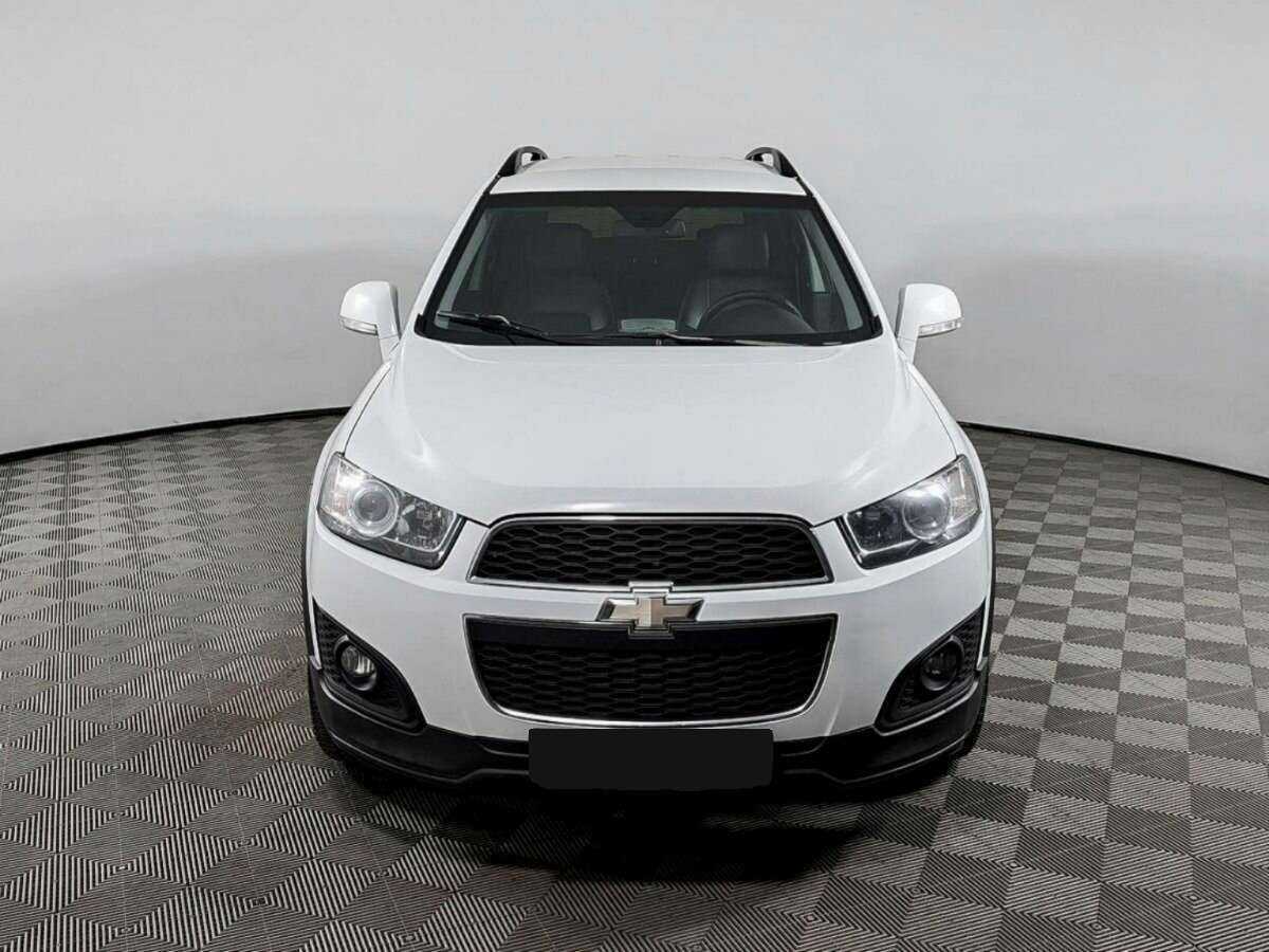 Chevrolet Captiva с пробегом — 2014 год. Фото: #1