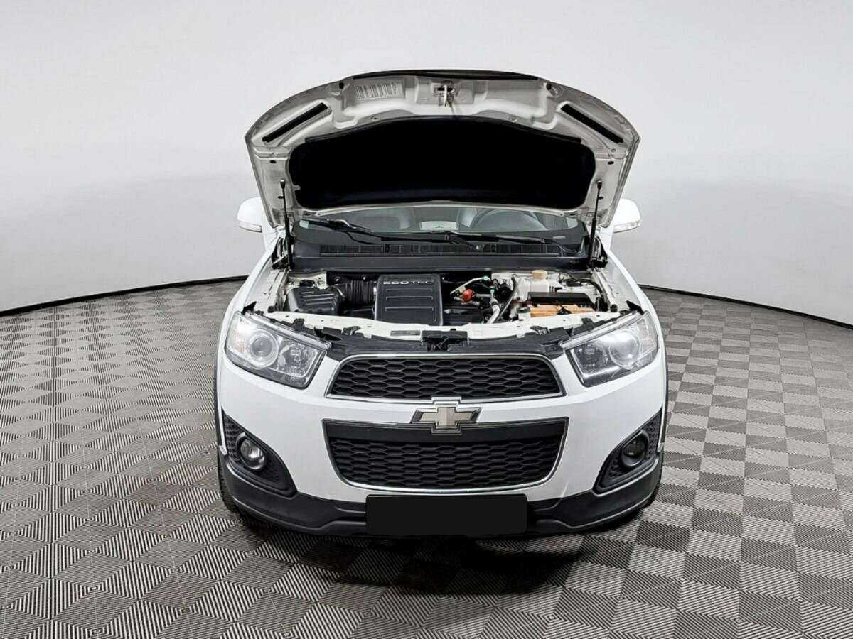 Chevrolet Captiva с пробегом — 2014 год. Фото: #8