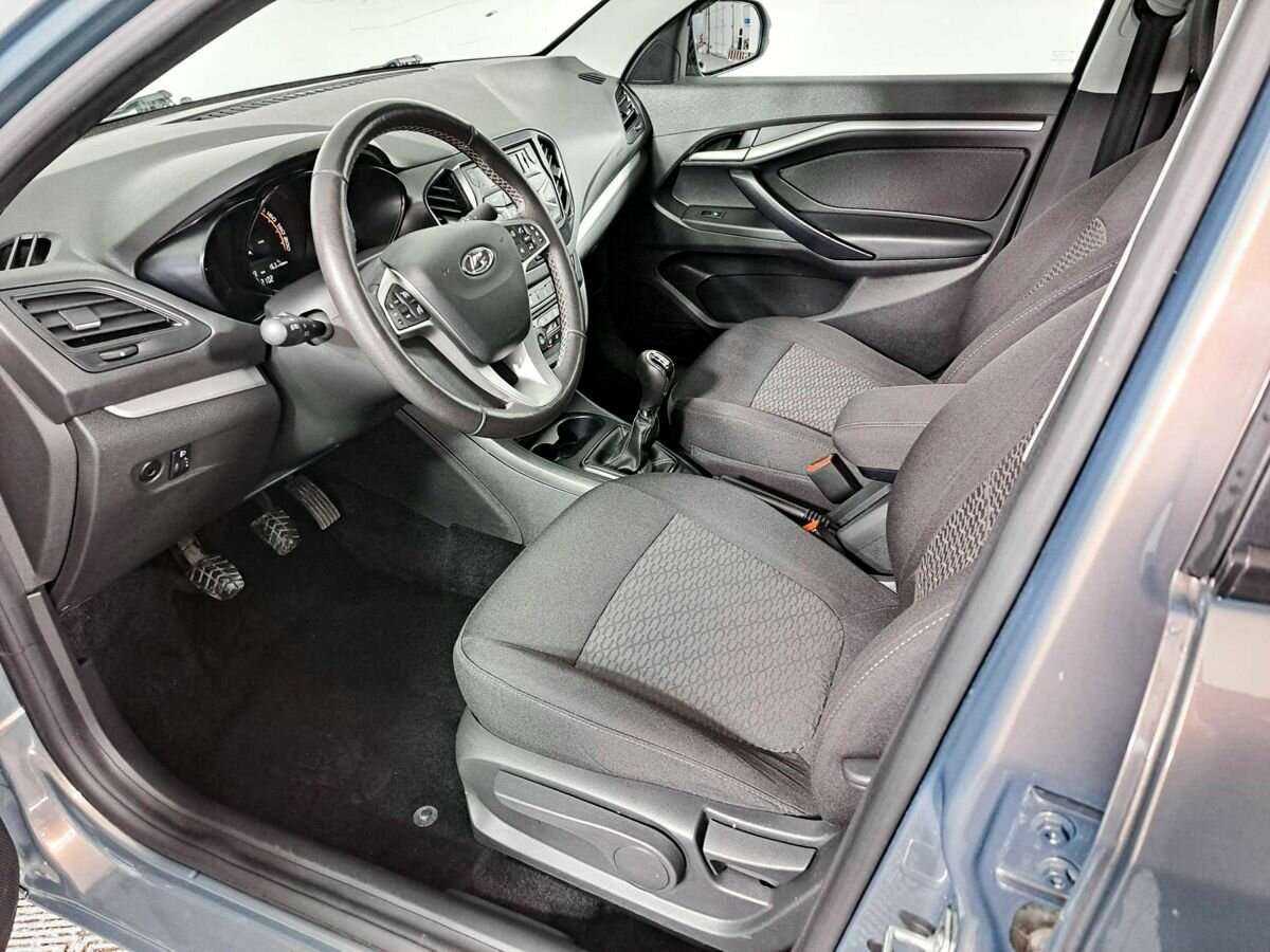 Lada (ВАЗ) Vesta с пробегом — 2020 год. Фото: #13