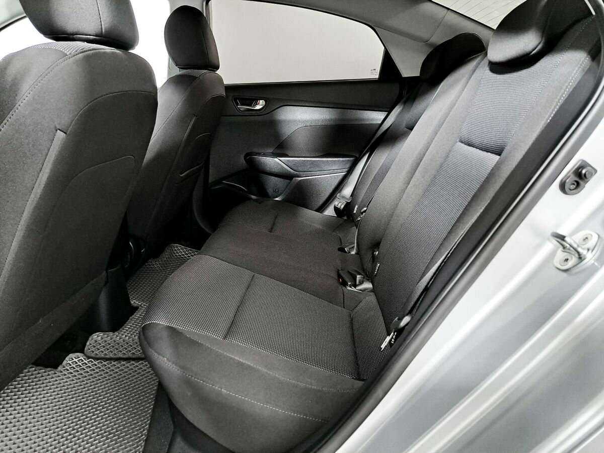 Hyundai Solaris с пробегом — 2021 год. Фото: #7