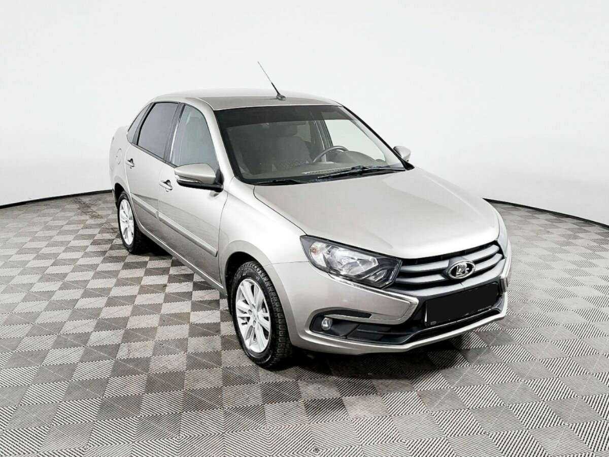 Lada (ВАЗ) Granta с пробегом — 2019 год. Фото: #2