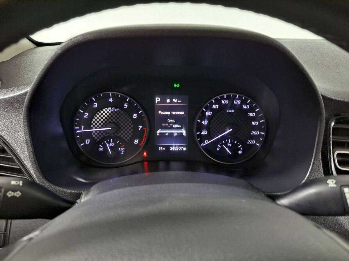 Hyundai Solaris с пробегом — 2021 год. Фото: #10