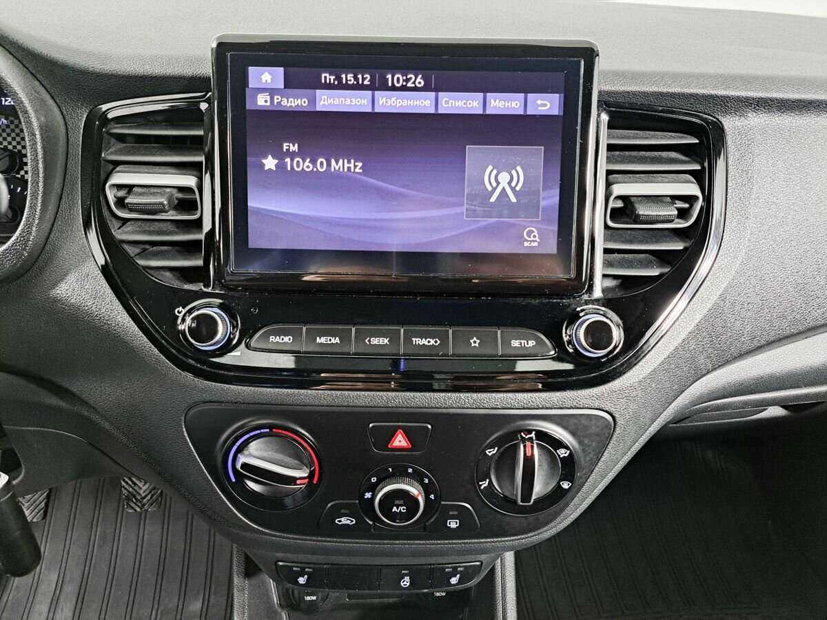 Hyundai Solaris с пробегом — 2021 год. Фото: #13