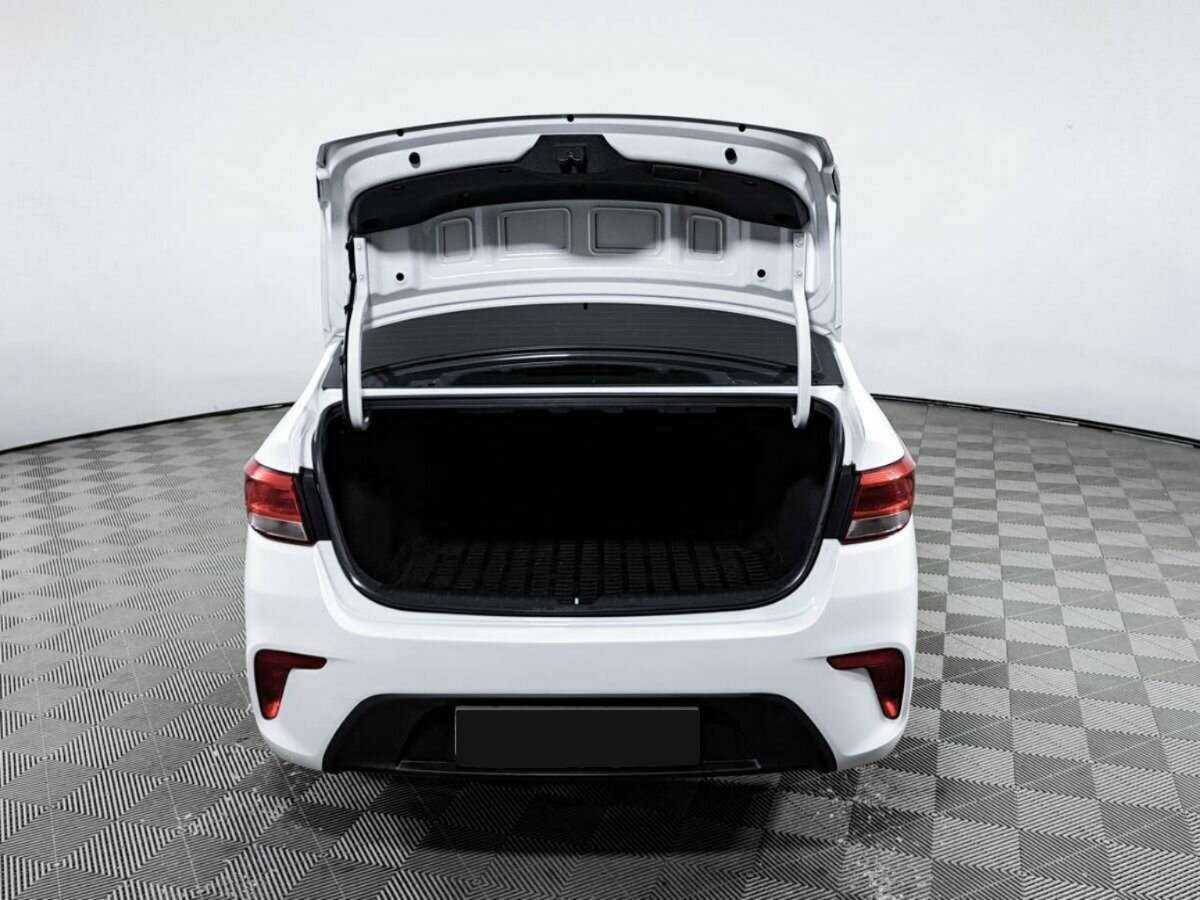 Купить Киа Рио, 2017, 41 636 км.. Фото: #9