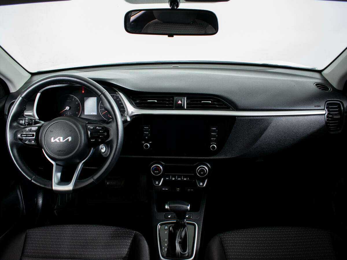Kia Rio с пробегом — 2021 год. Фото: #6