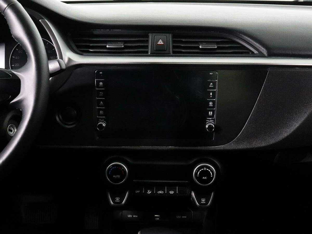 Kia Rio с пробегом — 2021 год. Фото: #11