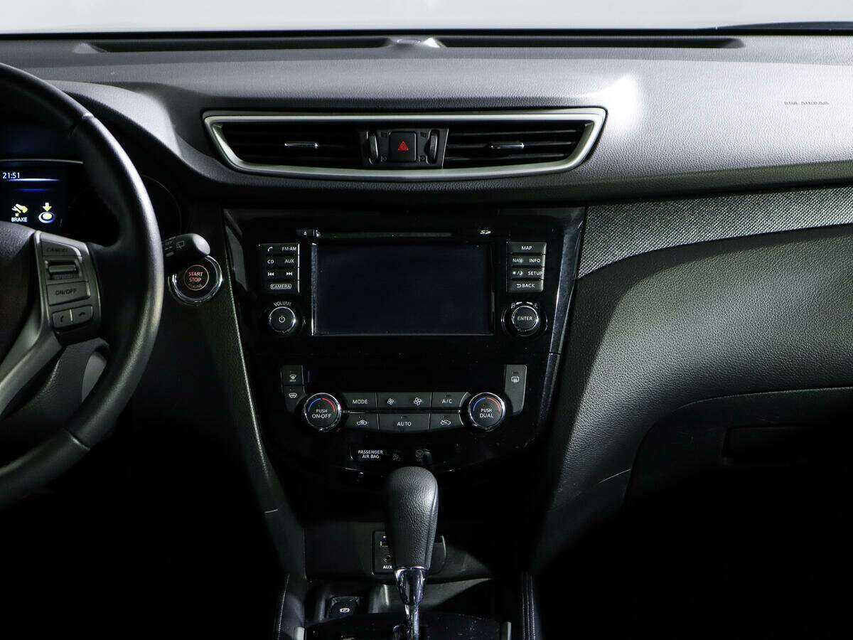 Nissan X-Trail с пробегом — 2015 год. Фото: #8