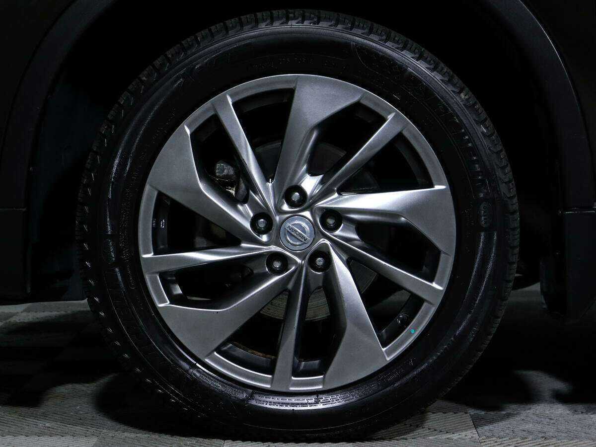 Nissan X-Trail с пробегом — 2015 год. Фото: #11