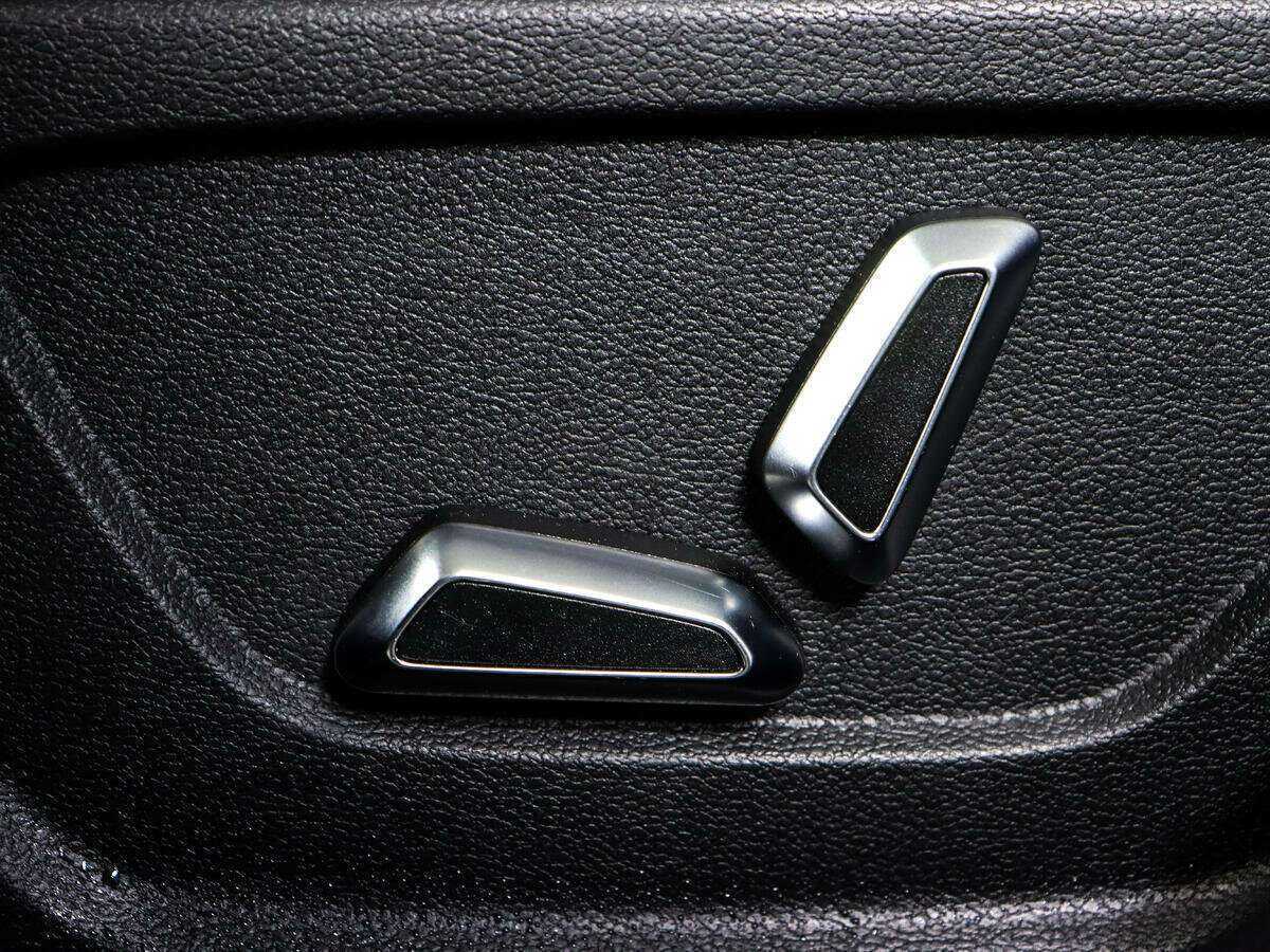 Купить Джили Кулрэй, 2021, 71 000 км.. Фото: #20