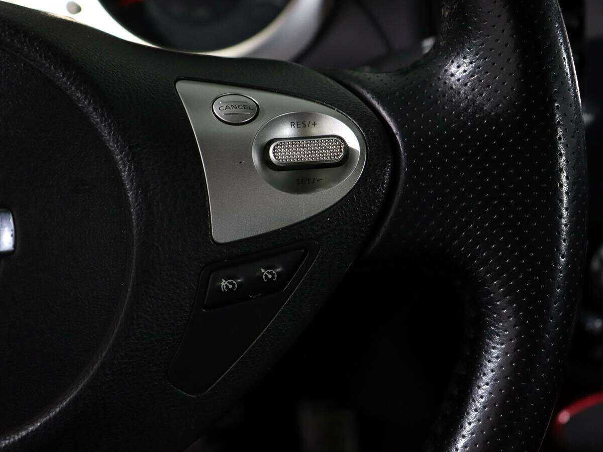 Nissan Juke с пробегом — 2012 год. Фото: #15