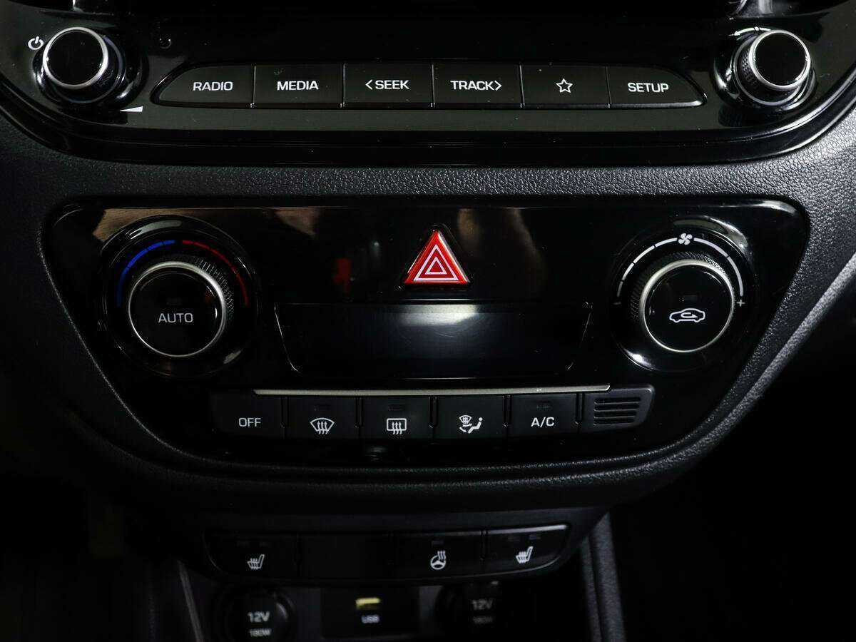 Hyundai Solaris с пробегом — 2020 год. Фото: #13