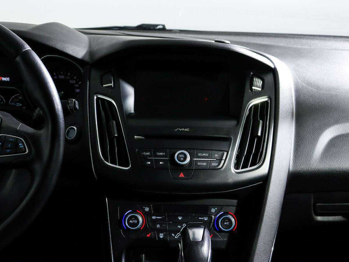 Ford Focus с пробегом — 2017 год. Фото: #10