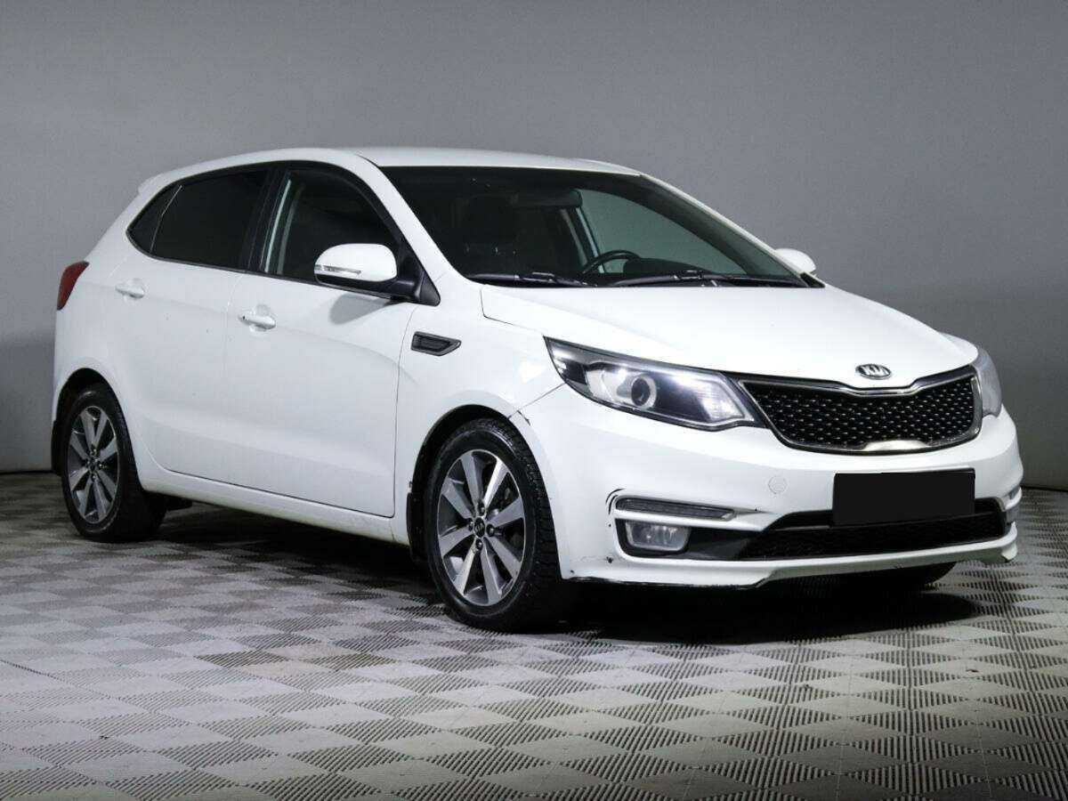 Kia Rio с пробегом — 2016 год. Фото: #1