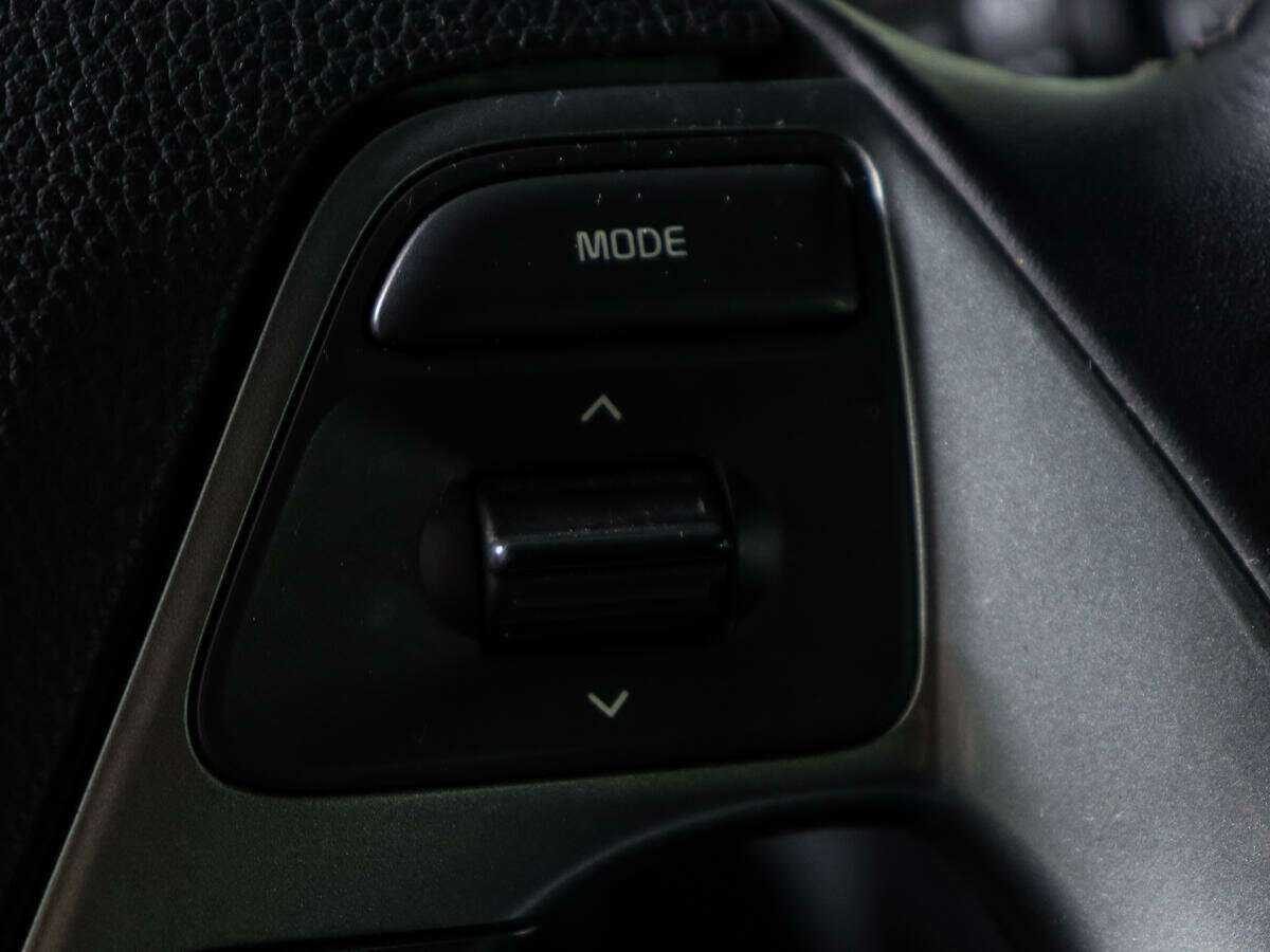 Kia Rio с пробегом — 2016 год. Фото: #17