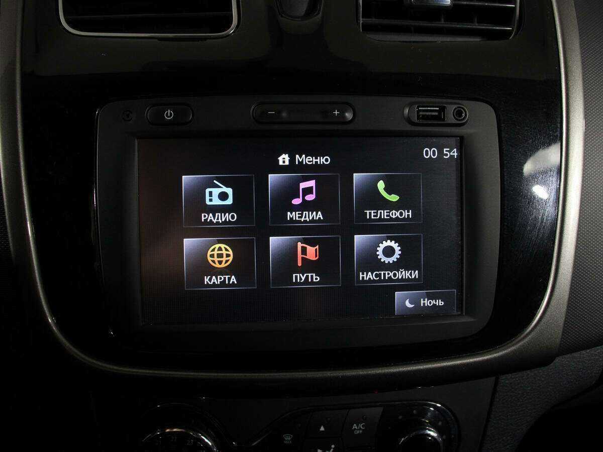 Купить Рено Сандеро, 2015, 94 477 км.. Фото: #16