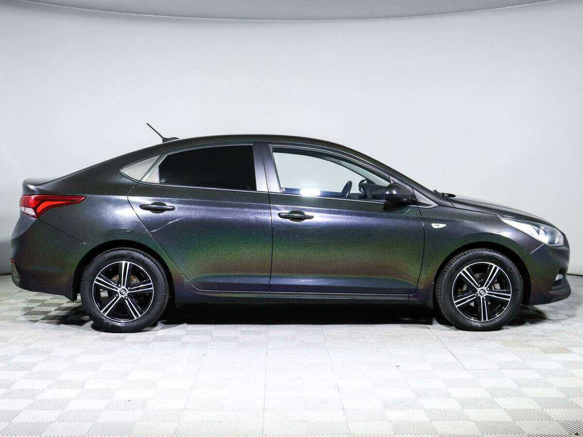 Hyundai Solaris с пробегом — 2017 год. Фото: #3