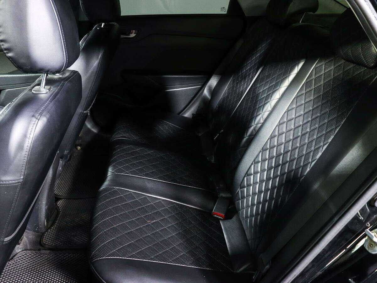 Hyundai Solaris с пробегом — 2017 год. Фото: #9