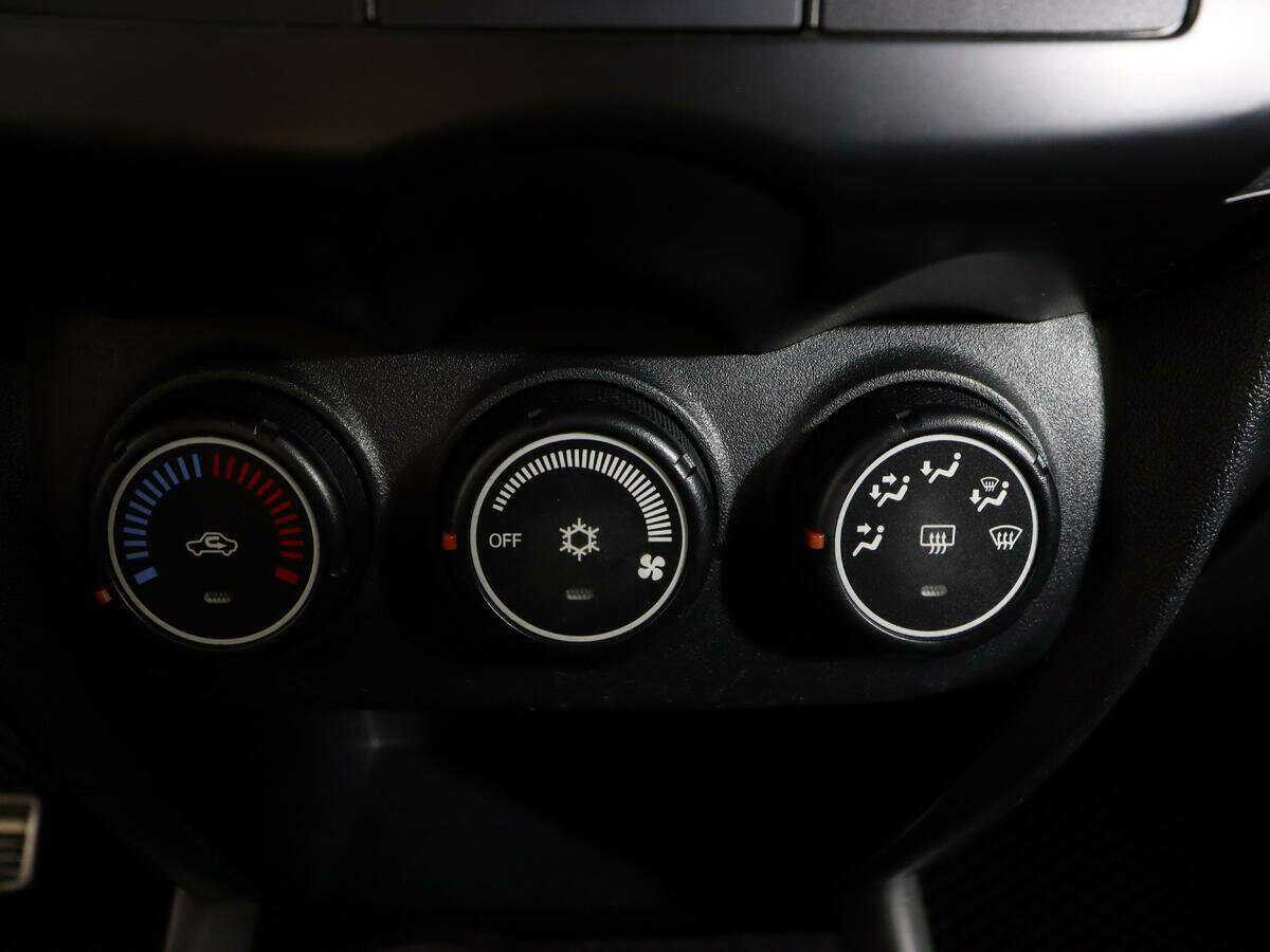 Купить Митсубиши АС-Икс, 2013, 96 813 км.. Фото: #19