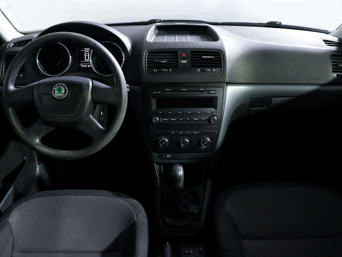 Skoda Yeti с пробегом — 2012 год. Фото: #10