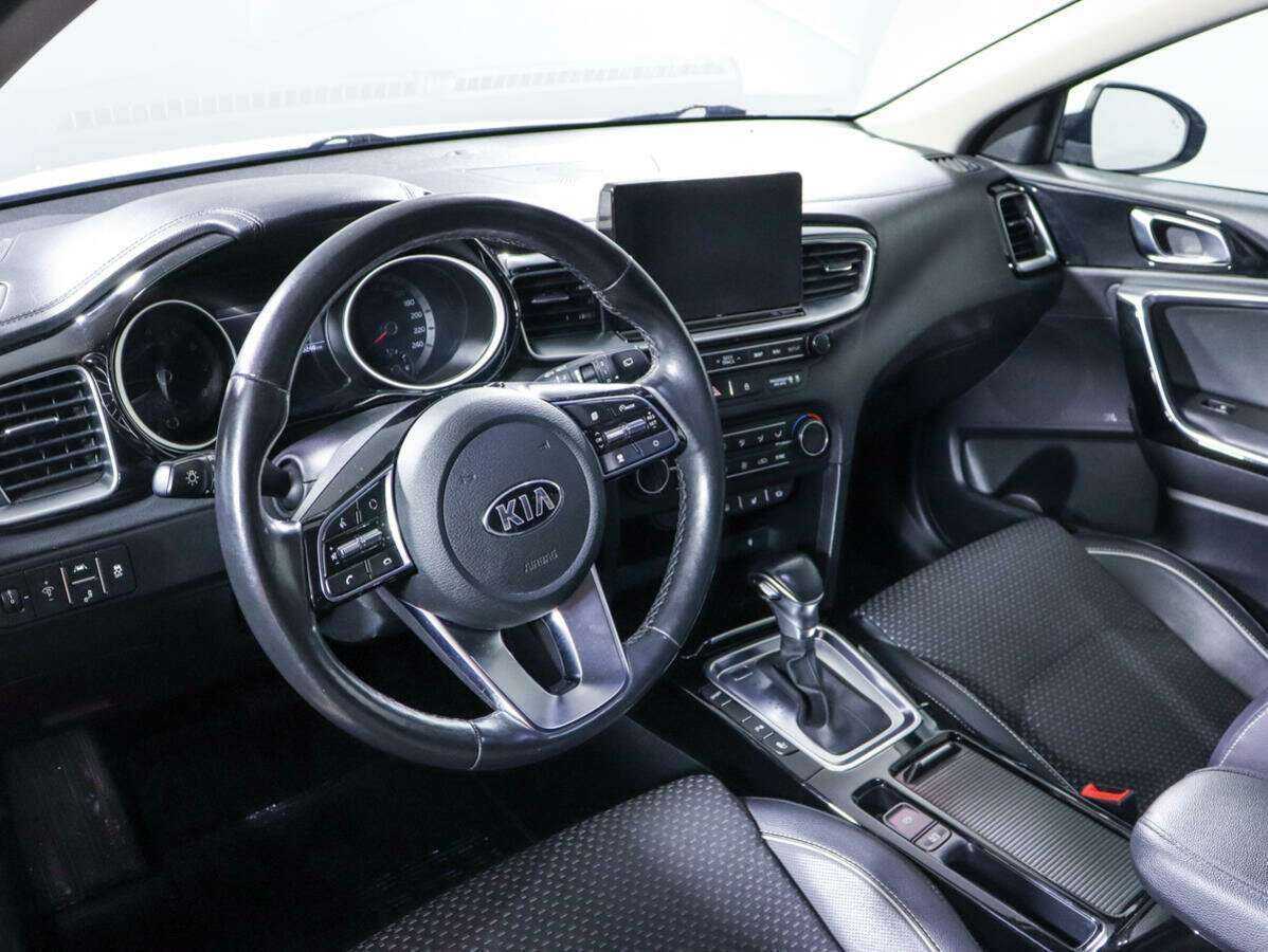 Kia Ceed с пробегом — 2018 год. Фото: #12